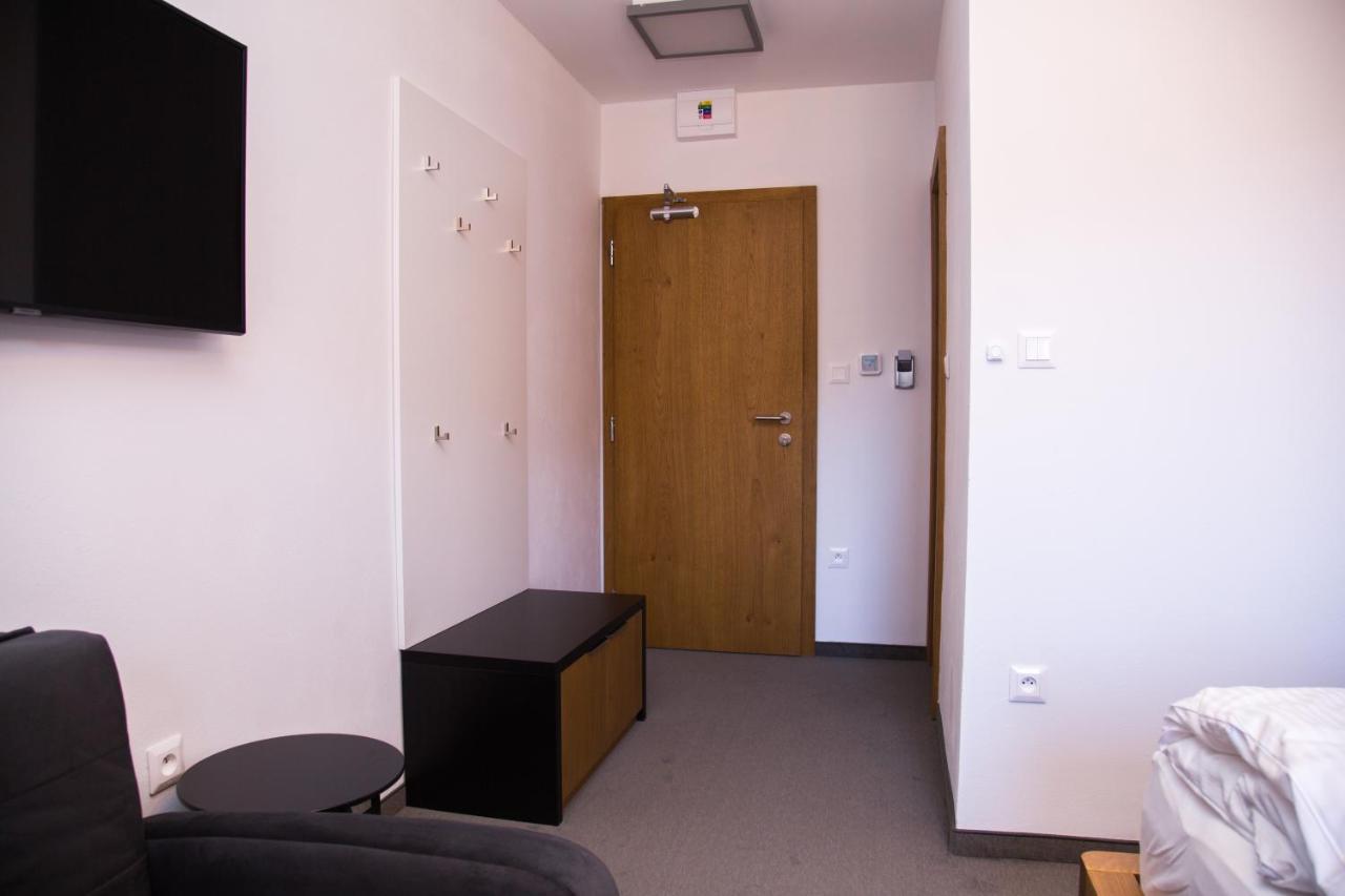 Snowland Apartmany Valča Zewnętrze zdjęcie