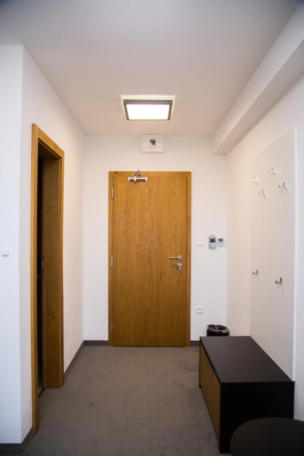 Snowland Apartmany Valča Zewnętrze zdjęcie