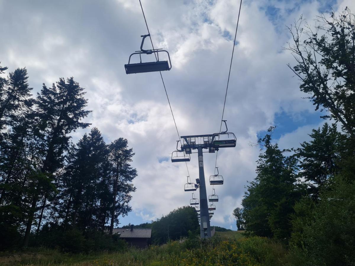 Snowland Apartmany Valča Zewnętrze zdjęcie