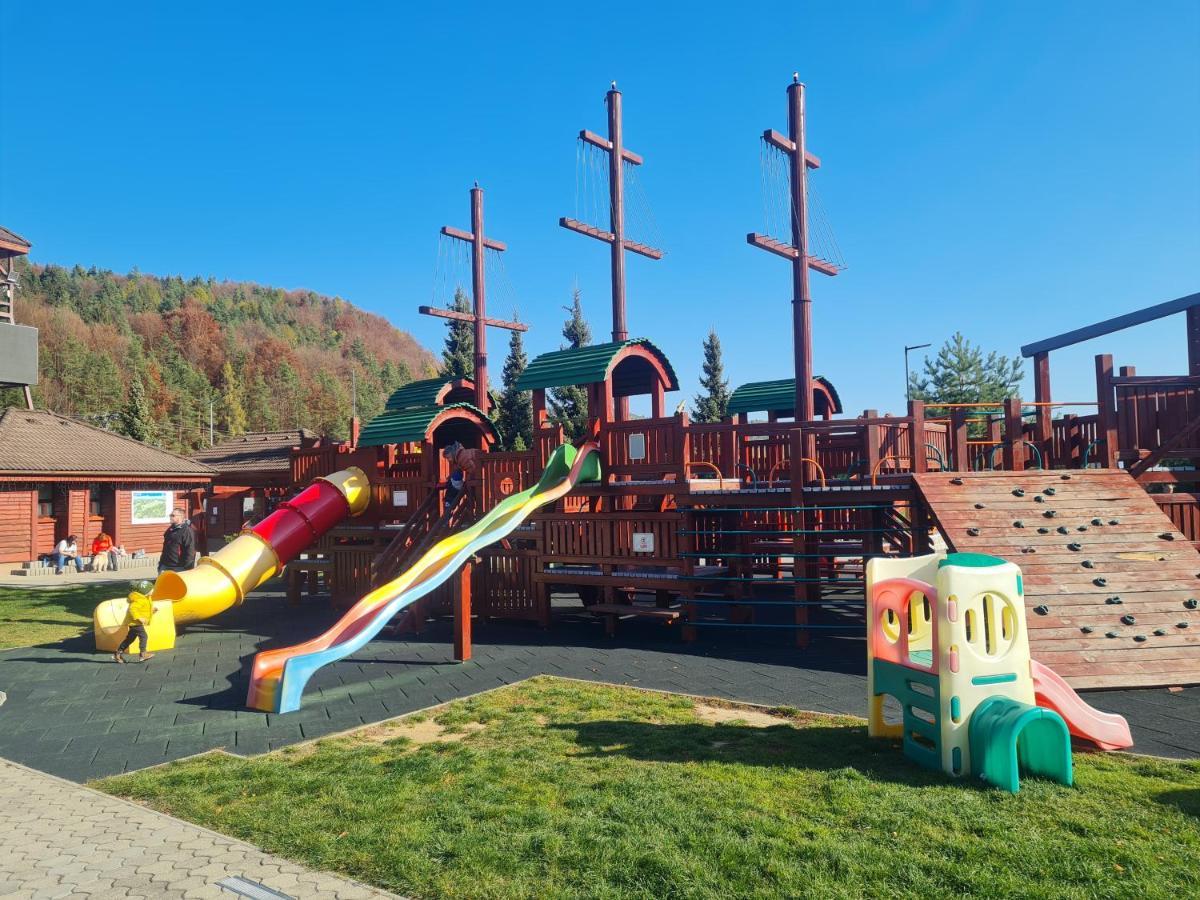 Snowland Apartmany Valča Zewnętrze zdjęcie